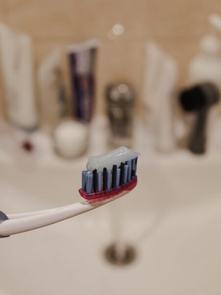 fluoride-free toothpaste